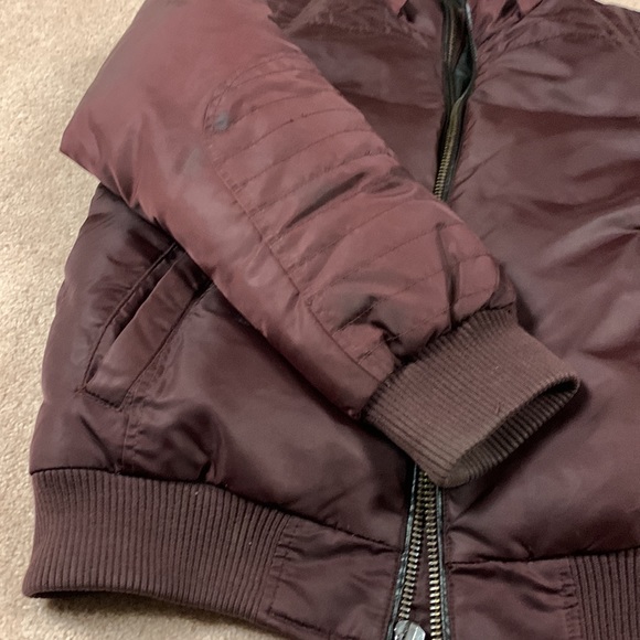 ❄️2/$30❄️Mens Guess Down Jacket Small - Picture 3 of 12